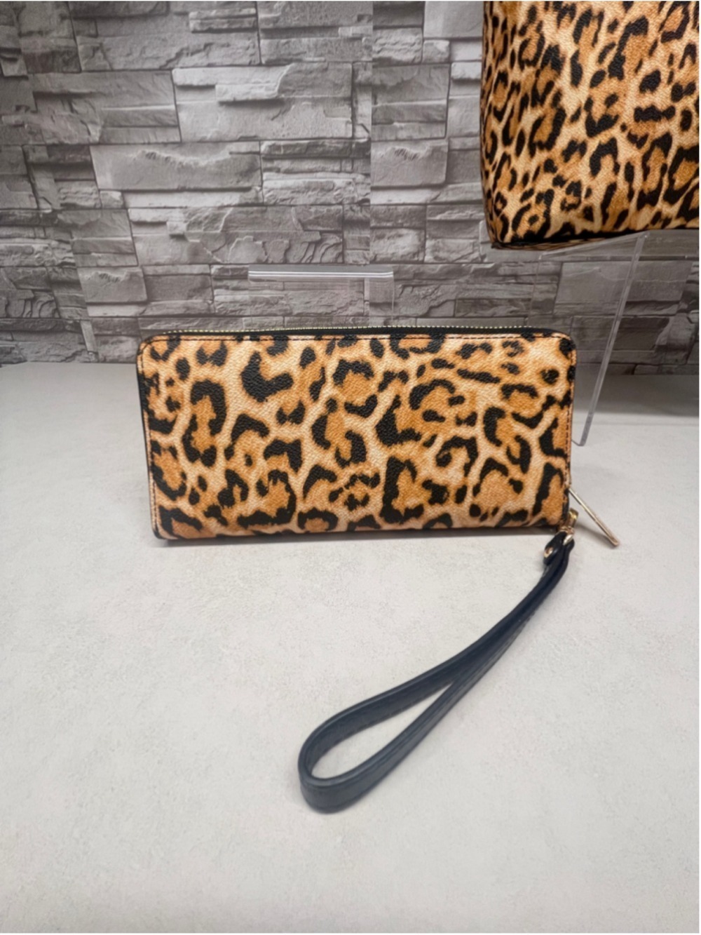 Michael Kors Charm Meduim Carryall Tote Cheetah Print & Matching Wallet Marigold - Picture 9 of 13